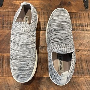 Steve Madden Sneakers